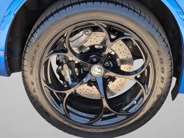Used 2020 Alfa Romeo Stelvio Quadrifoglio AWD/4WD image 24