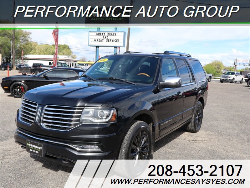 Used 2016 Lincoln Navigator Select image 3