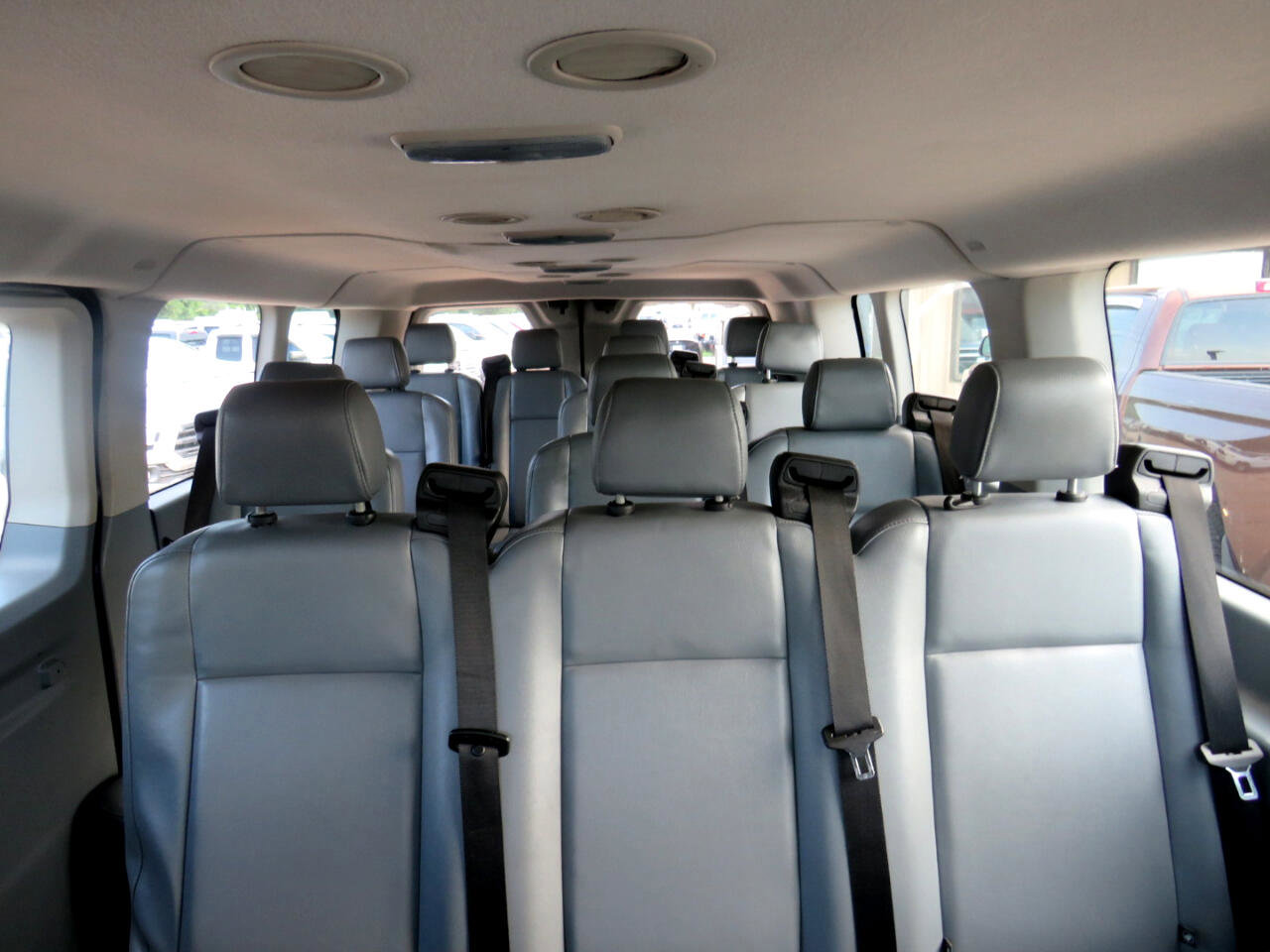 Used 2015 Ford Transit 350 XL RWD image 20