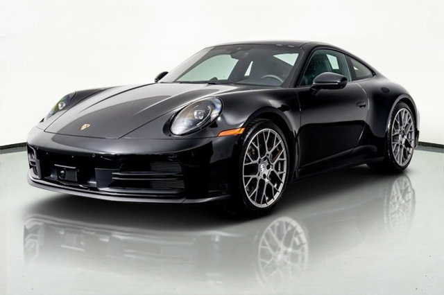 Used 2025 Porsche 911 Carrera image 21