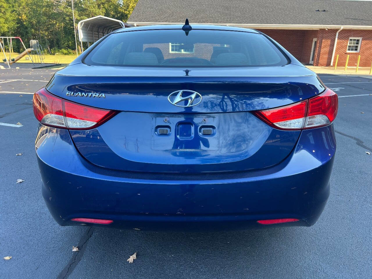 Used 2013 Hyundai Elantra GLS w/ Preferred Pkg image 6