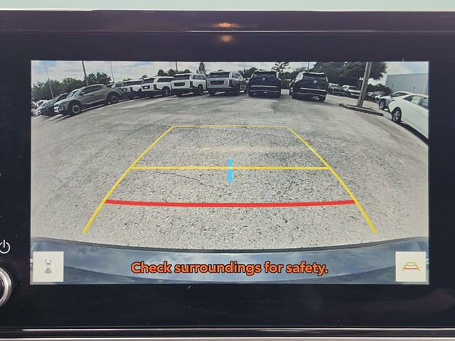 Used 2026 Toyota Camry SE w/ Convenience Package FWD image 25