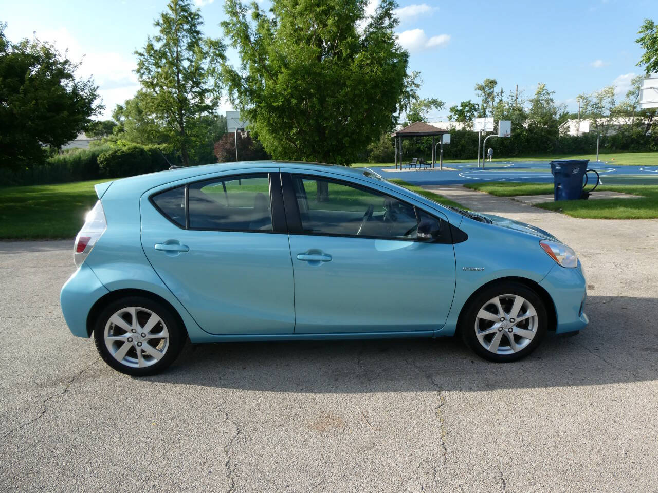 Used 2013 Toyota Prius C Four FWD image 4