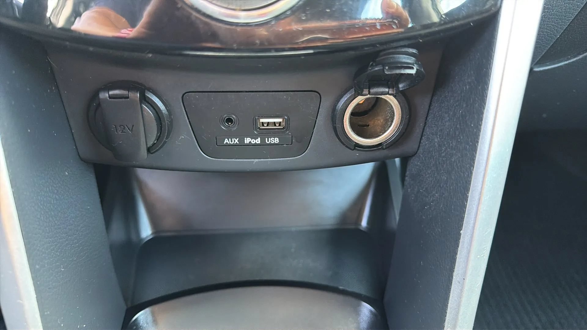 Used 2017 Hyundai Elantra GT FWD image 19