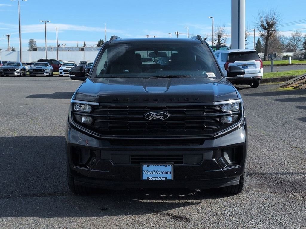 New 2025 Ford Expedition Platinum w/ Stealth Performance Package AWD/4WD image 8