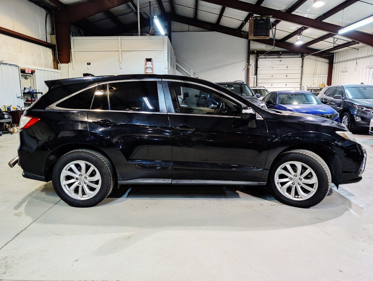 Used 2016 Acura RDX AWD w/ Technology Package image 11