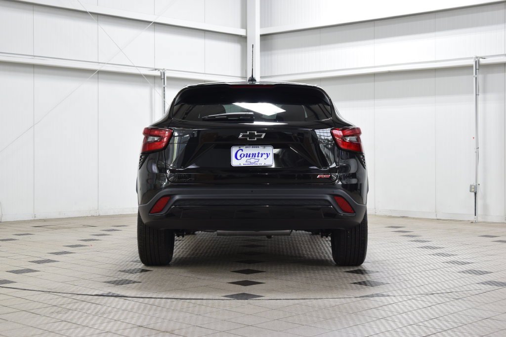 New 2026 Chevrolet Trax RS w/ Sunroof Package FWD image 7