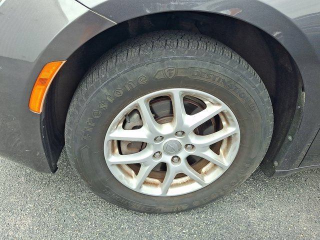 Certified 2017 Chrysler Pacifica Touring FWD image 4