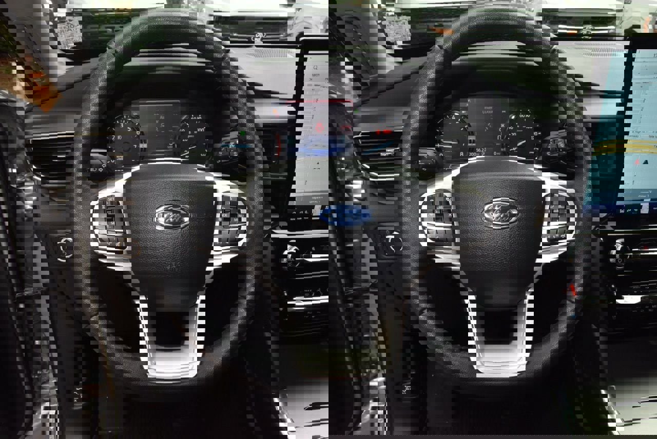 Used 2024 Ford Explorer Limited w/ Limited Technology Package AWD/4WD image 24