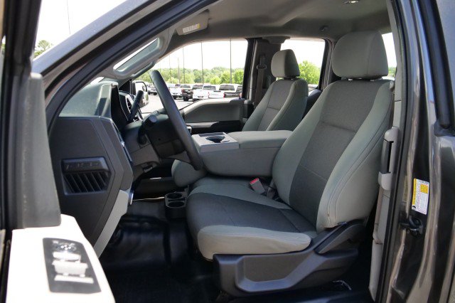 Used 2015 Ford F150 XL w/ Equipment Group 101A Mid RWD image 3