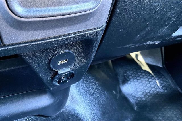 Used 2020 RAM 1500 Tradesman w/ Chrome Appearance Group image 17