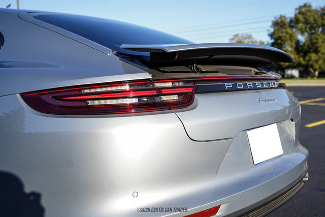 Used 2020 Porsche Panamera RWD image 61