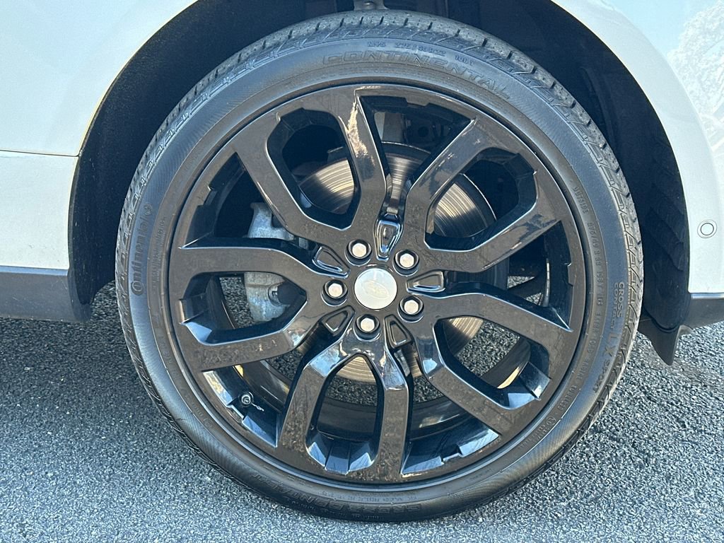 Used 2016 Land Rover Range Rover HSE image 8