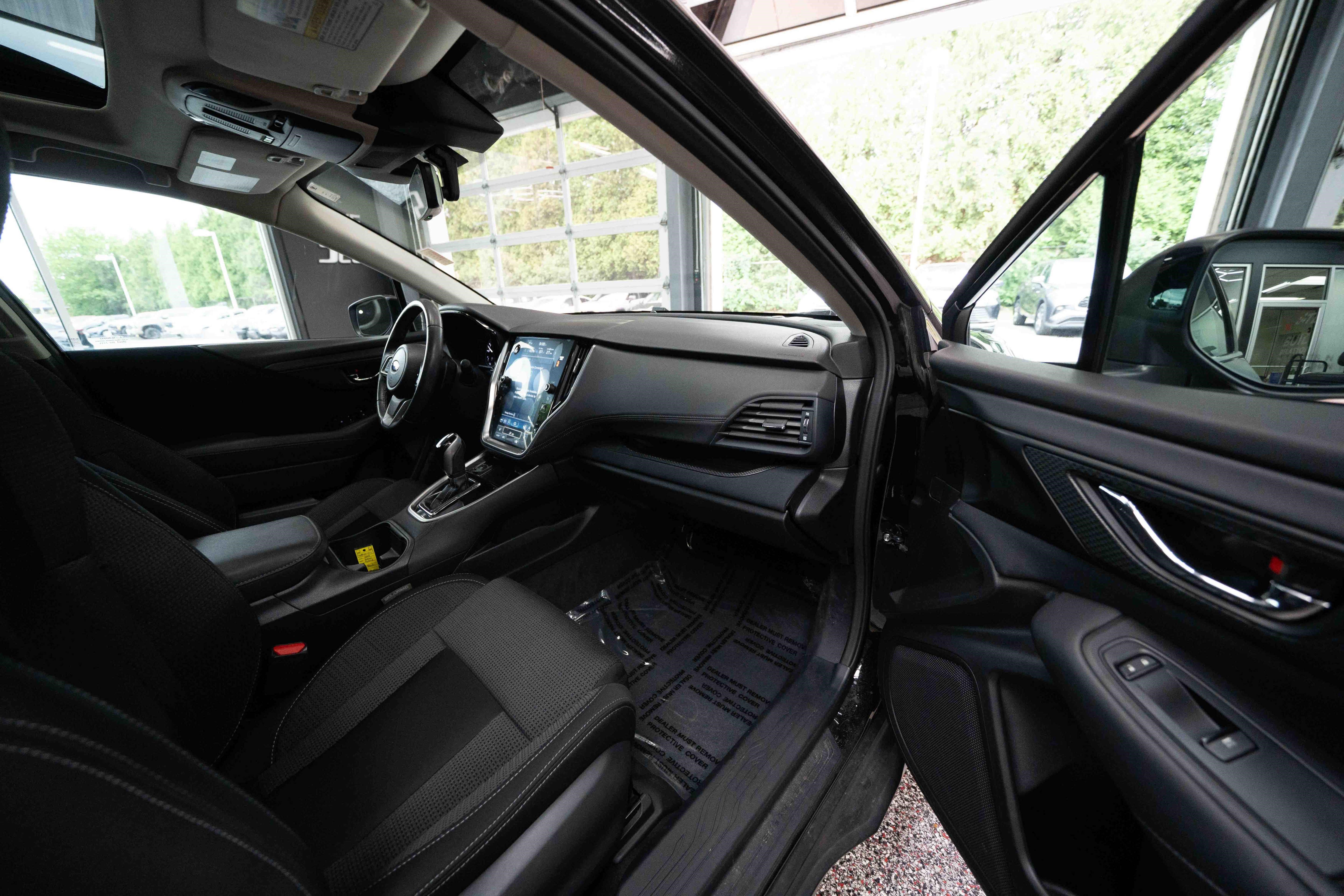 Used 2023 Subaru Outback Premium AWD/4WD image 26