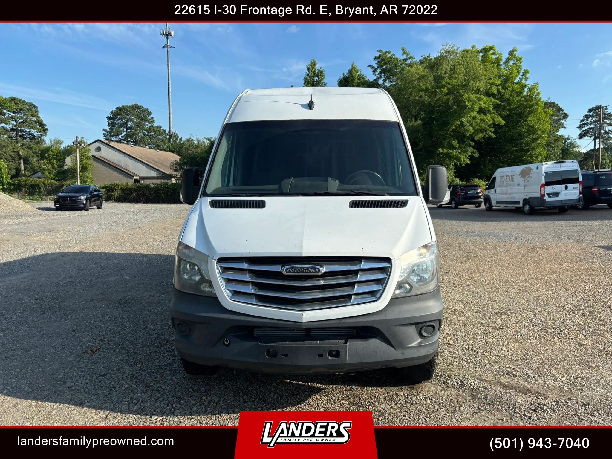 Used 2014 Freightliner Sprinter 2500 RWD image 18