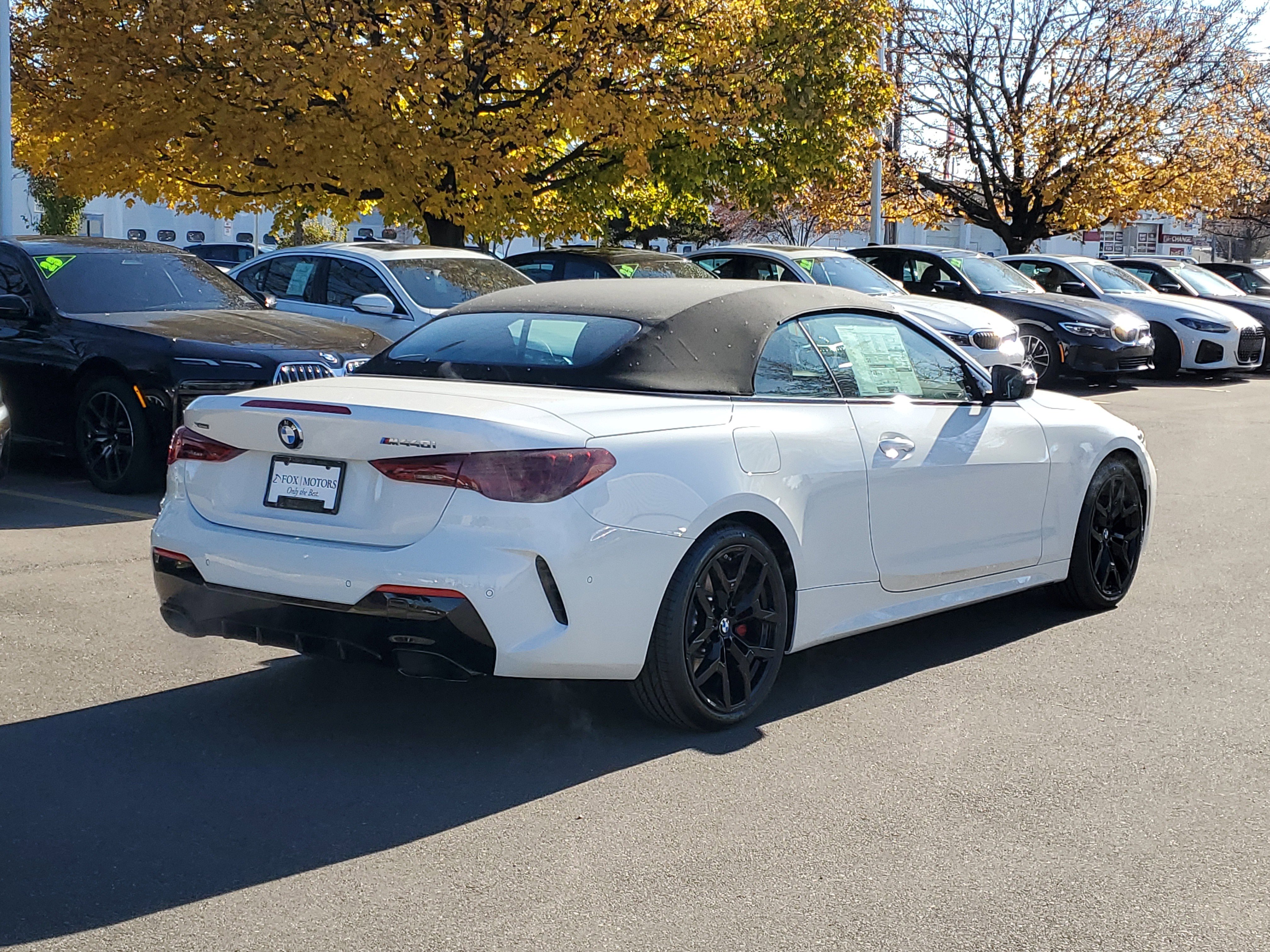 New 2026 BMW 440i xDrive Convertible w/ Premium Package image 3
