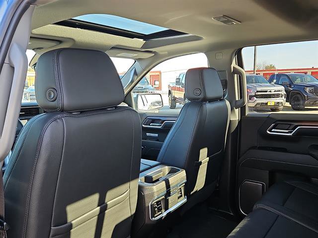 Used 2025 GMC Sierra 1500 Denali w/ Denali Reserve Package image 9