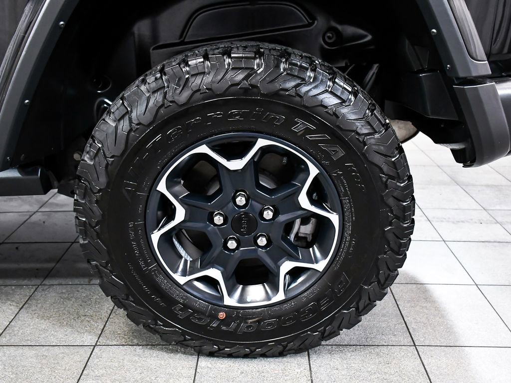 Used 2023 Jeep Wrangler Unlimited Rubicon 4xe w/ Cold Weather Group AWD/4WD image 8