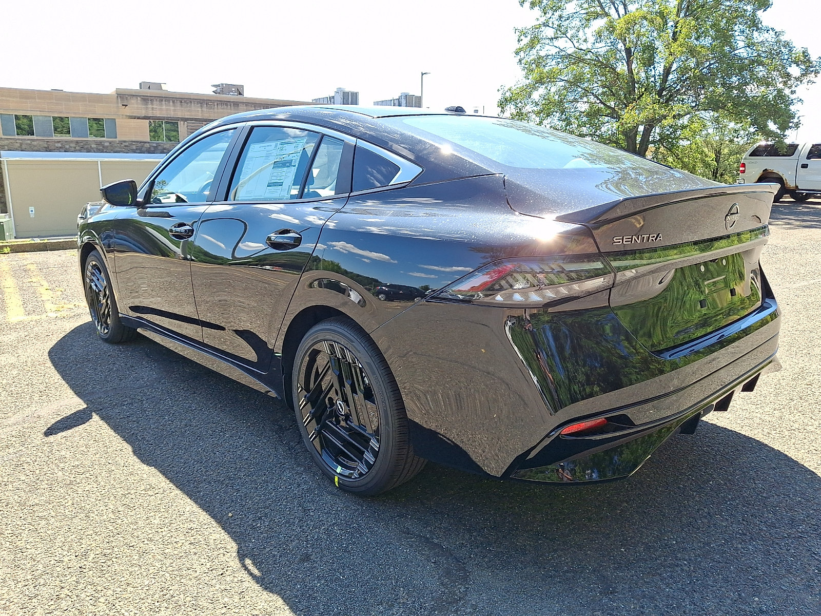 New 2027 Nissan Sentra SR w/ SR All Weather Package FWD image 3