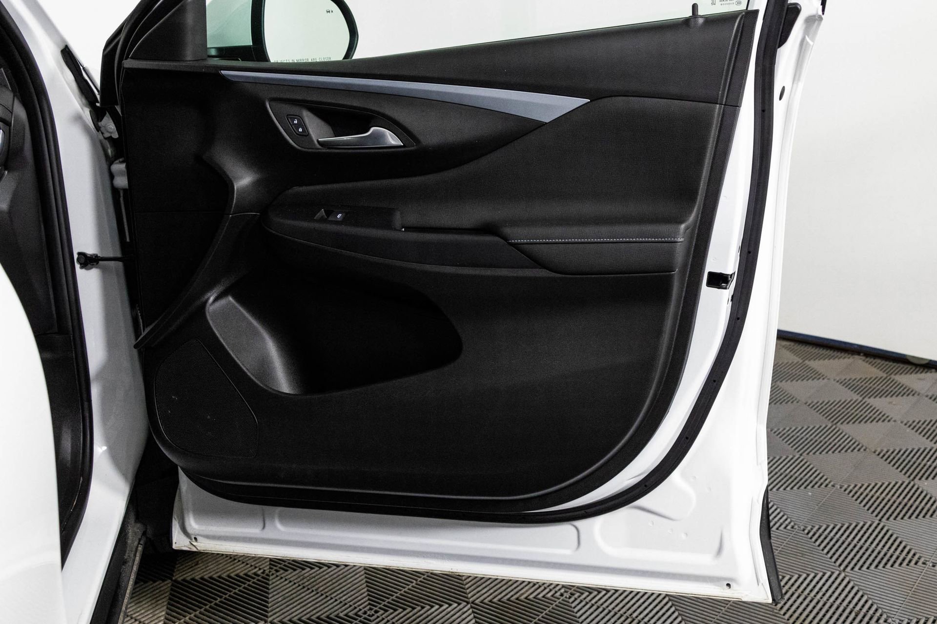 Certified 2024 Buick Envista Preferred w/ Convenience I Package image 40