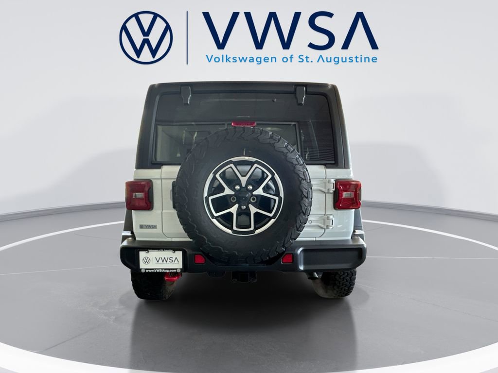 Used 2025 Jeep Wrangler Unlimited Rubicon AWD/4WD image 7