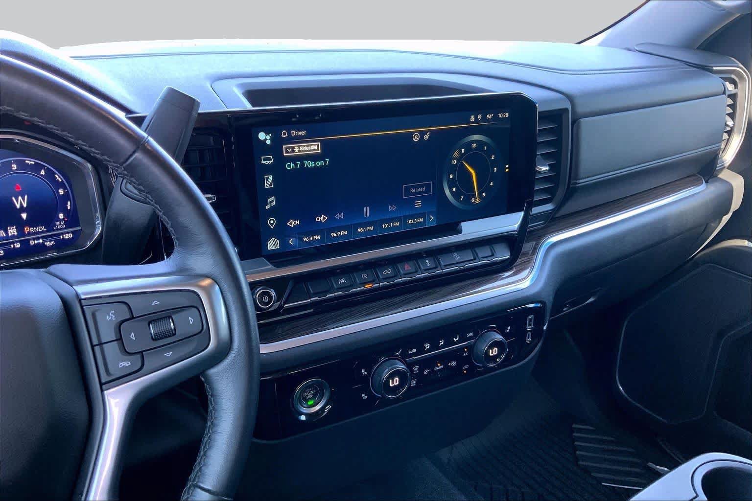 Certified 2022 Chevrolet Silverado 1500 LT Trail Boss AWD/4WD image 7