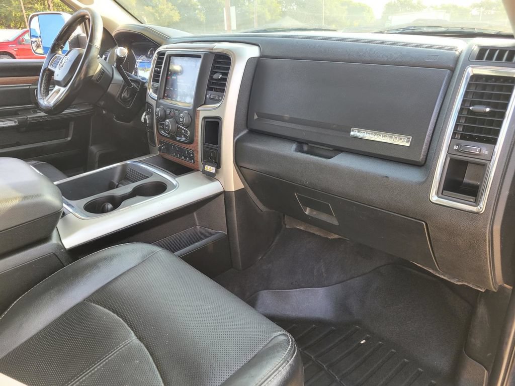 Used 2018 RAM 2500 Laramie AWD/4WD image 8