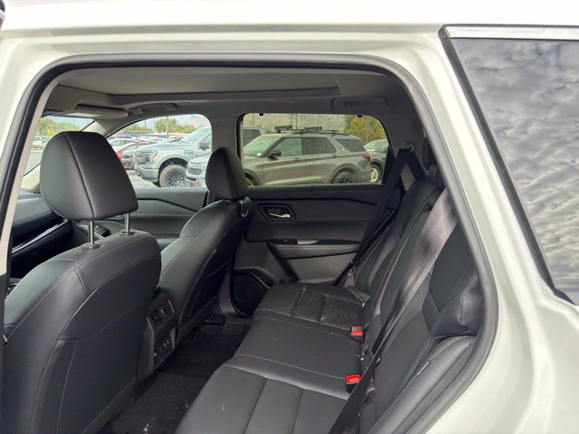 Used 2025 Nissan Rogue SL w/ SL Premium Package AWD/4WD image 21