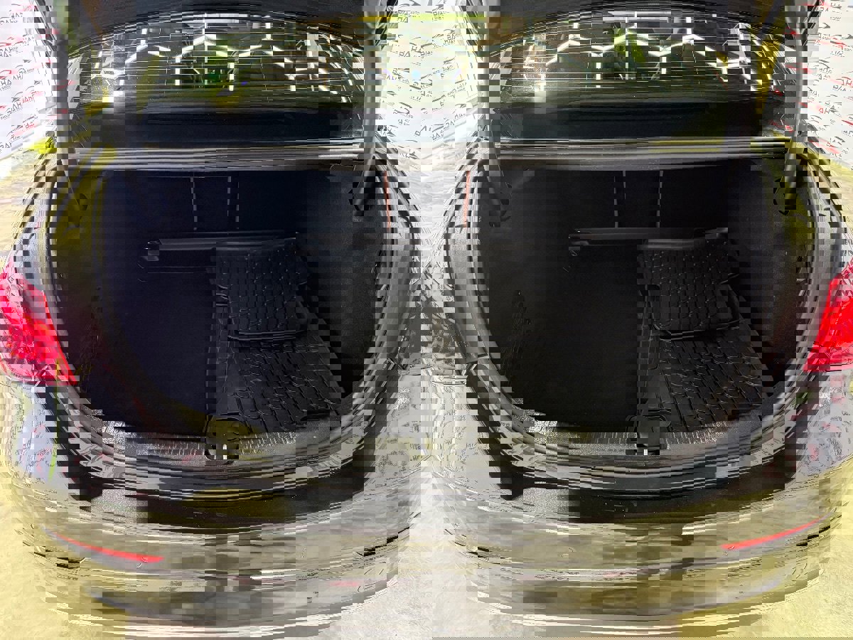 Used 2023 Mercedes-Benz C 300 4MATIC Sedan w/ Exclusive Trim Package image 57