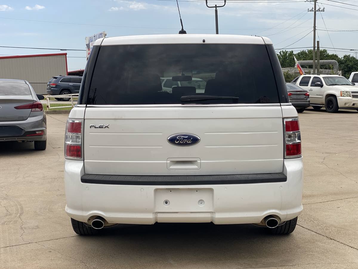 Used 2014 Ford Flex SEL FWD image 7