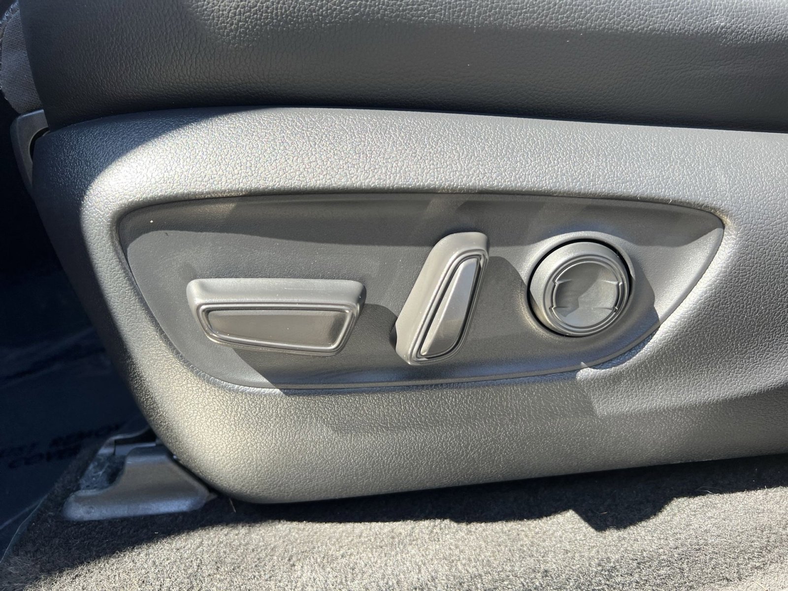 Used 2026 Toyota Land Cruiser w/ Premium Package AWD/4WD image 22