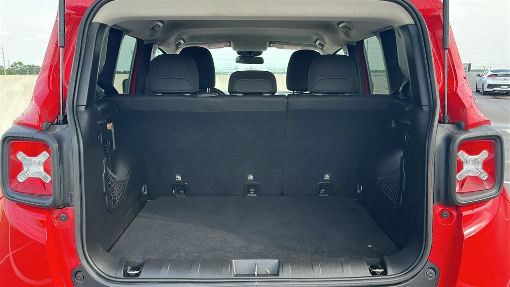 Used 2019 Jeep Renegade Sport w/ Sport Appearance Group FWD image 33