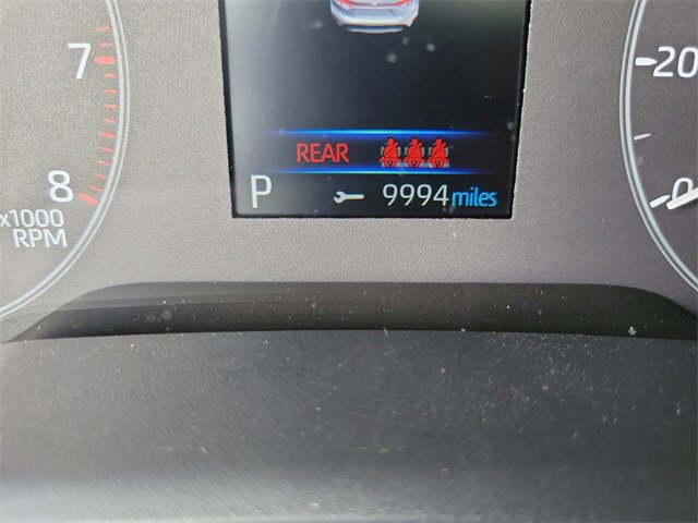 Used 2025 Toyota Corolla LE image 18