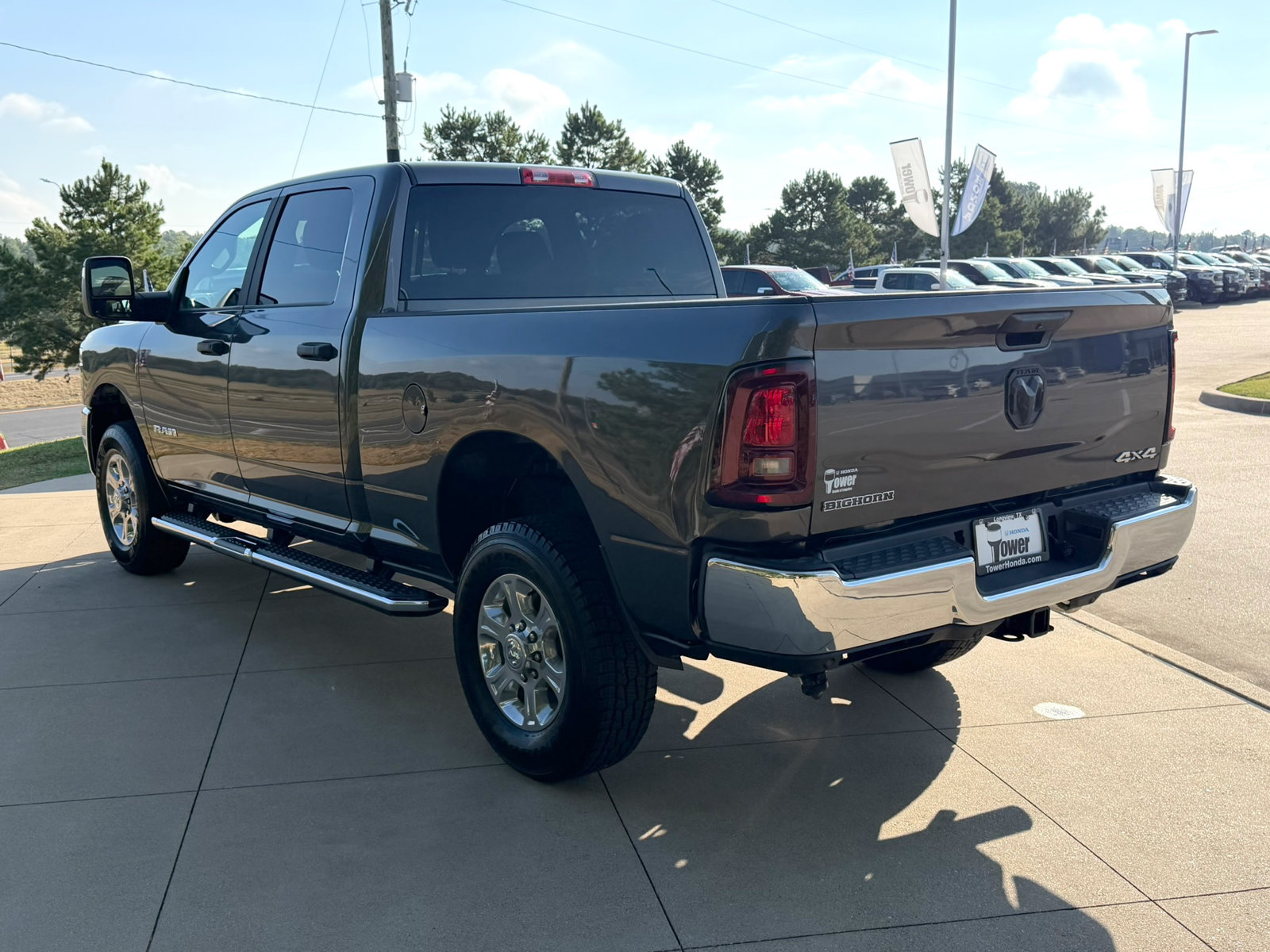 Used 2026 RAM 2500 Big Horn AWD/4WD image 4