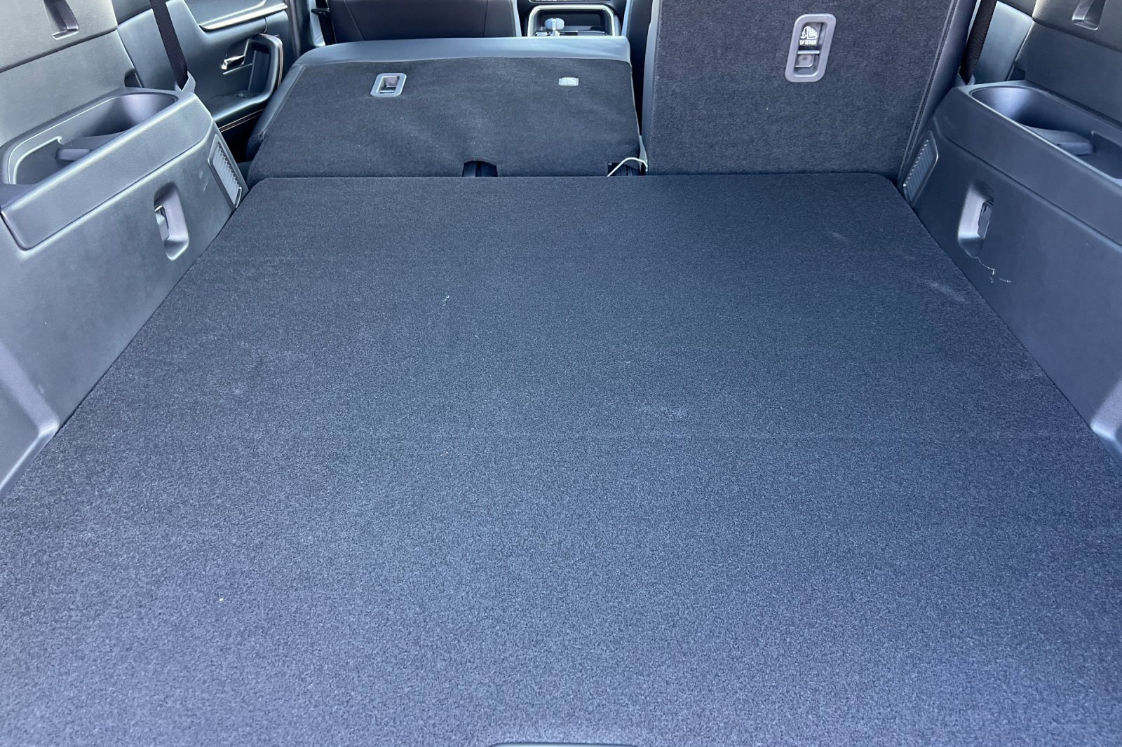 New 2025 MAZDA CX-70 Plug-In Hybrid w/ Premium Plus image 17