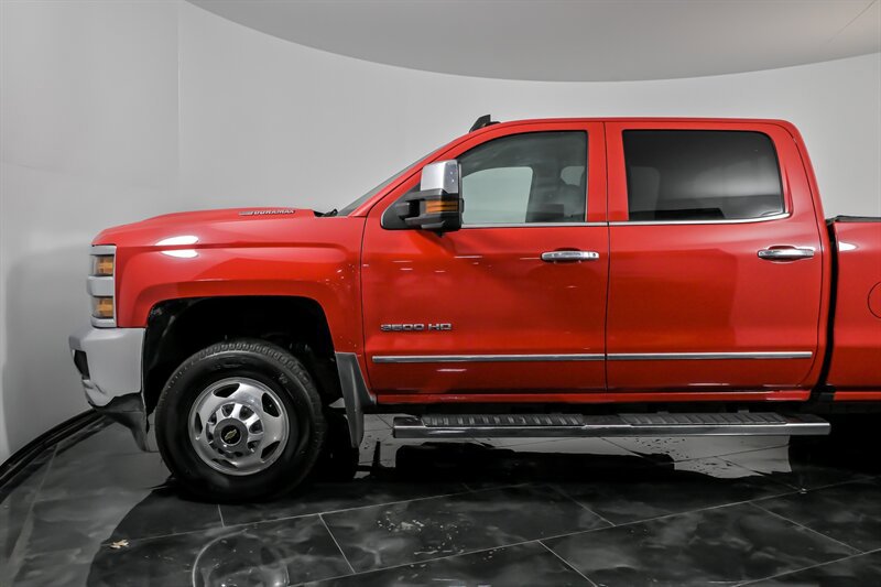 Used 2018 Chevrolet Silverado 3500 LTZ w/ Duramax Plus Package image 6