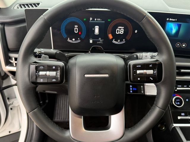 Used 2024 Hyundai Santa Fe SEL FWD image 11