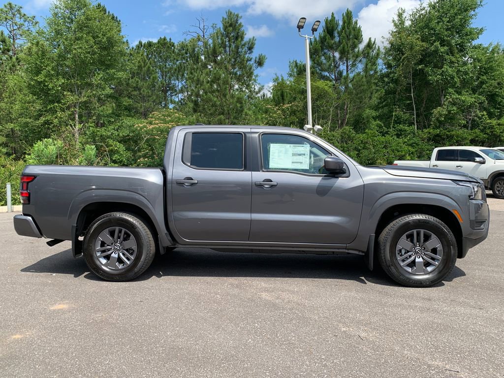 New 2026 Nissan Frontier SV RWD image 2