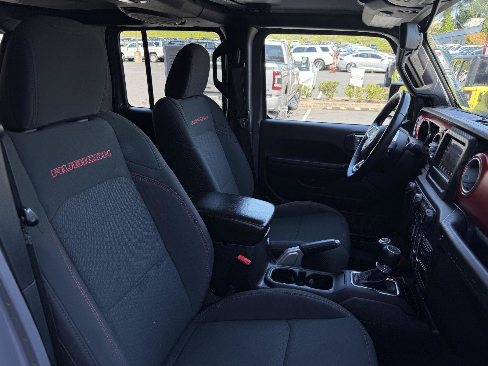 Used 2018 Jeep Wrangler Unlimited Rubicon AWD/4WD image 22