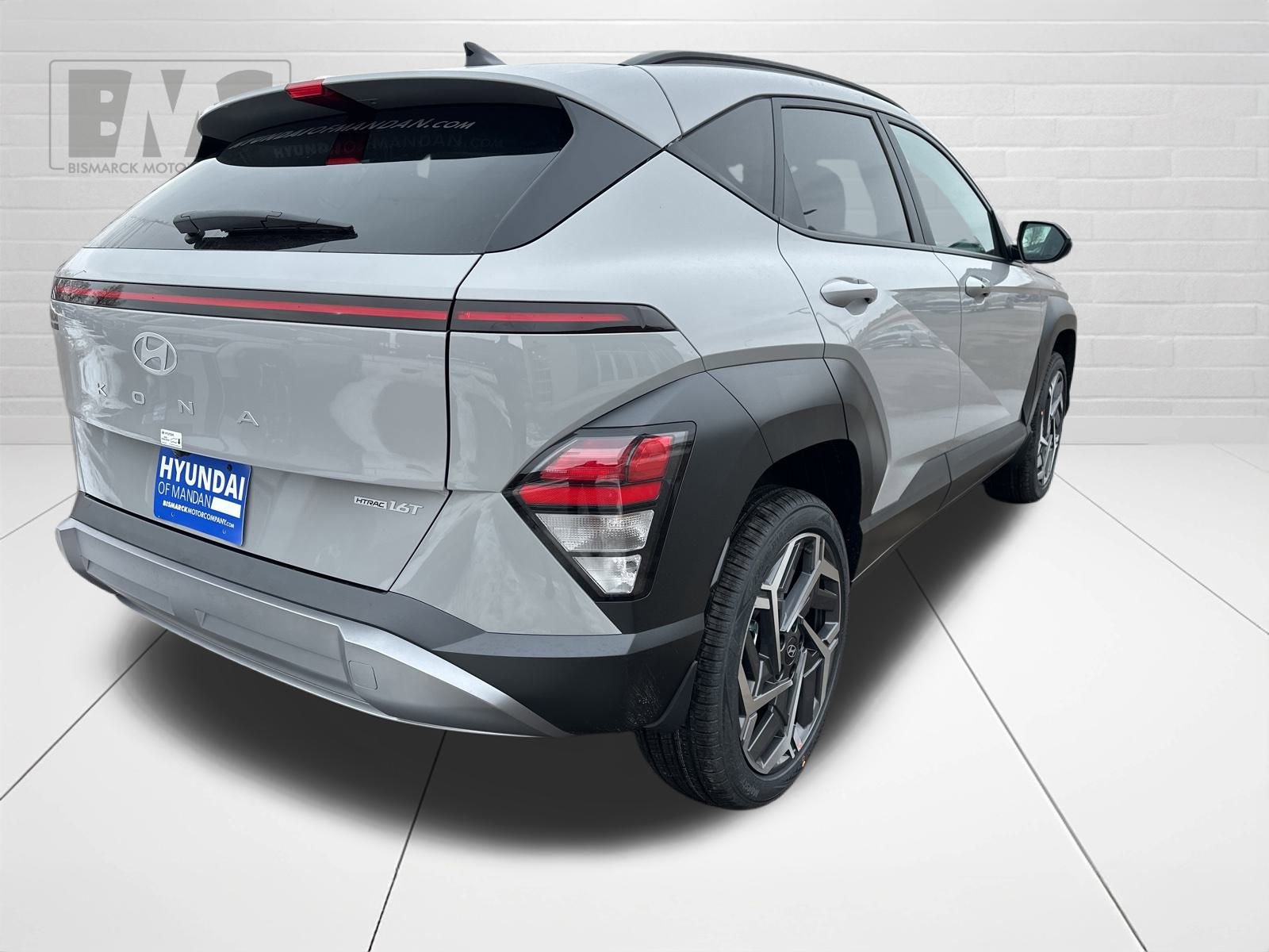 New 2026 Hyundai Kona SEL Premium image 4