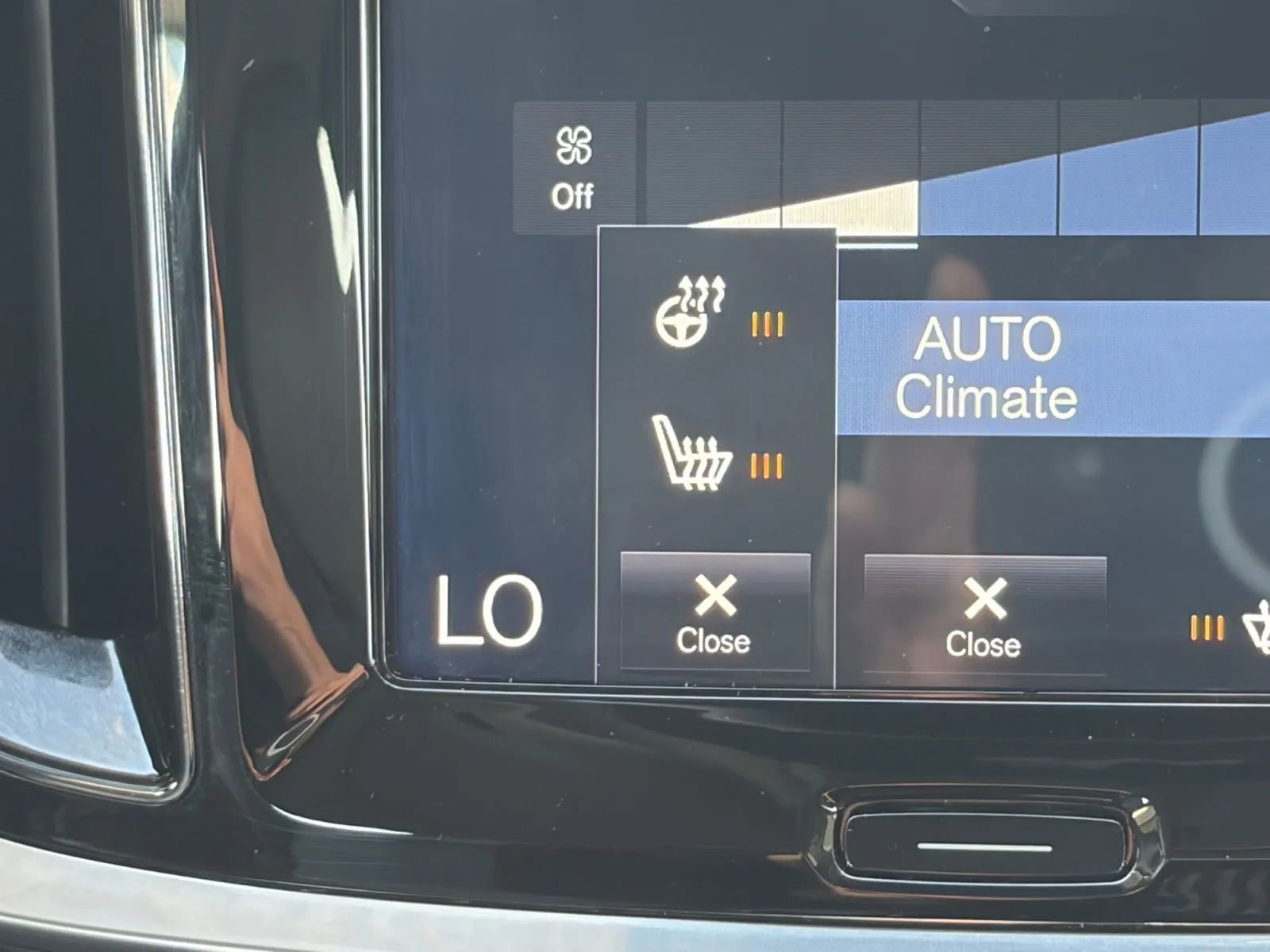 Used 2020 Volvo S60 T5 Momentum w/ Protection Package Premier image 22