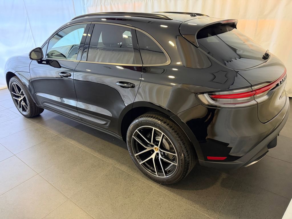 New 2026 Porsche Macan AWD/4WD image 3