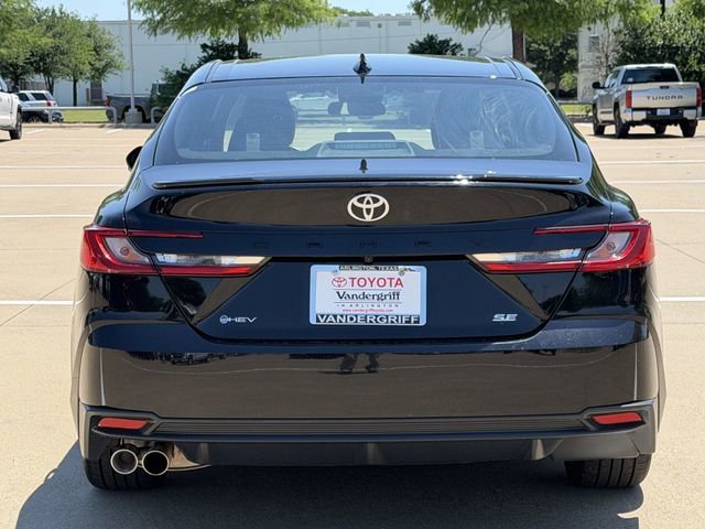 Certified 2025 Toyota Camry SE FWD image 5