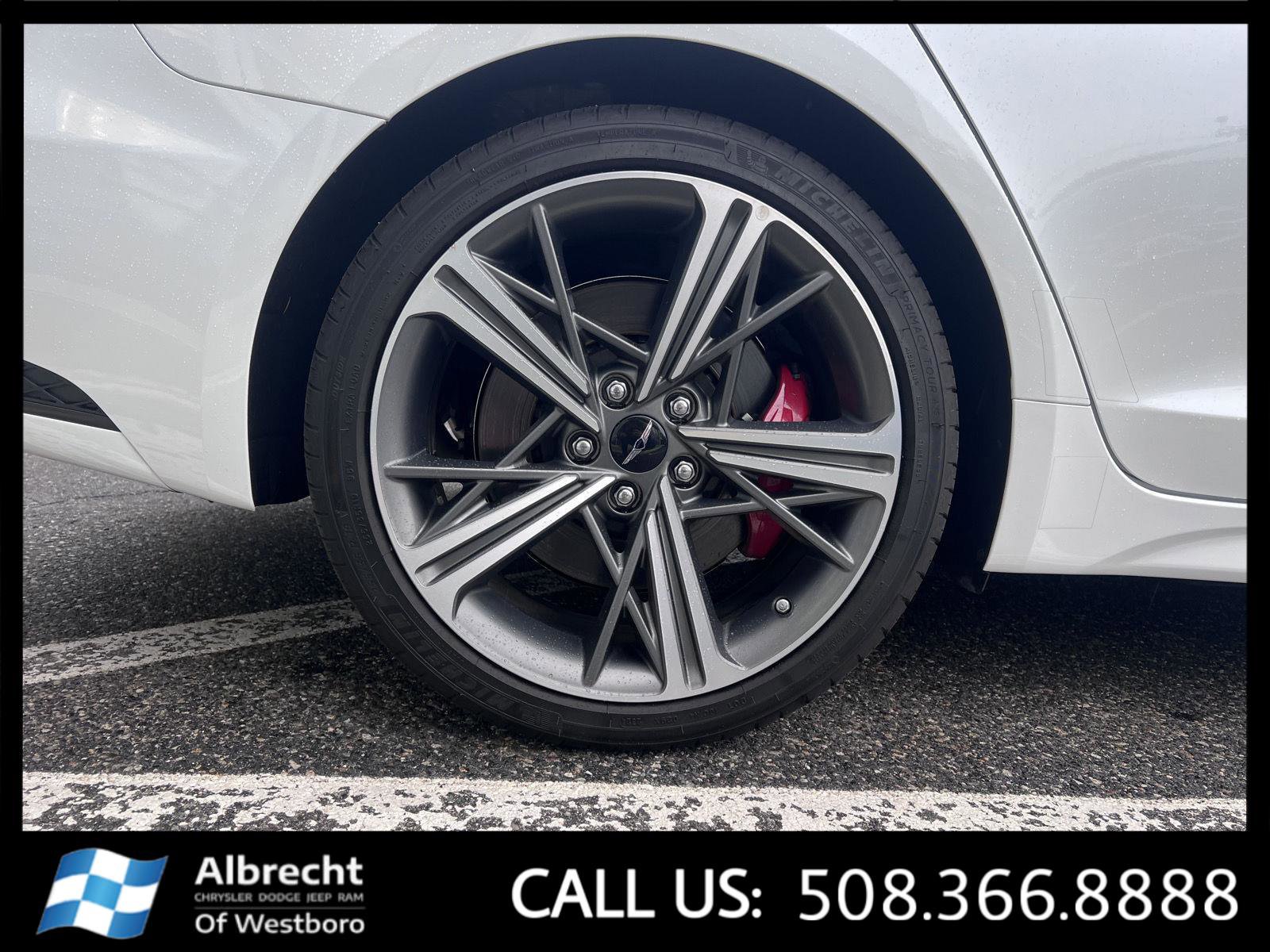 Used 2025 Genesis G70 2.5T w/ Sport Prestige Package image 34