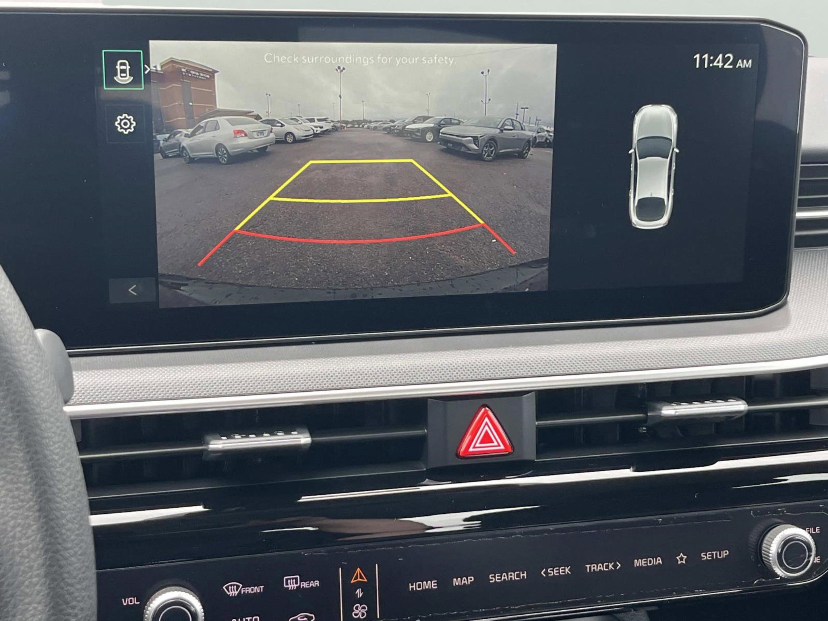 New 2026 Kia K5 LXS image 22