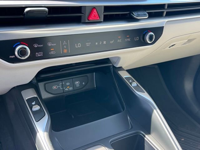 New 2026 Kia Sorento EX w/ EX Premium Package AWD/4WD image 20