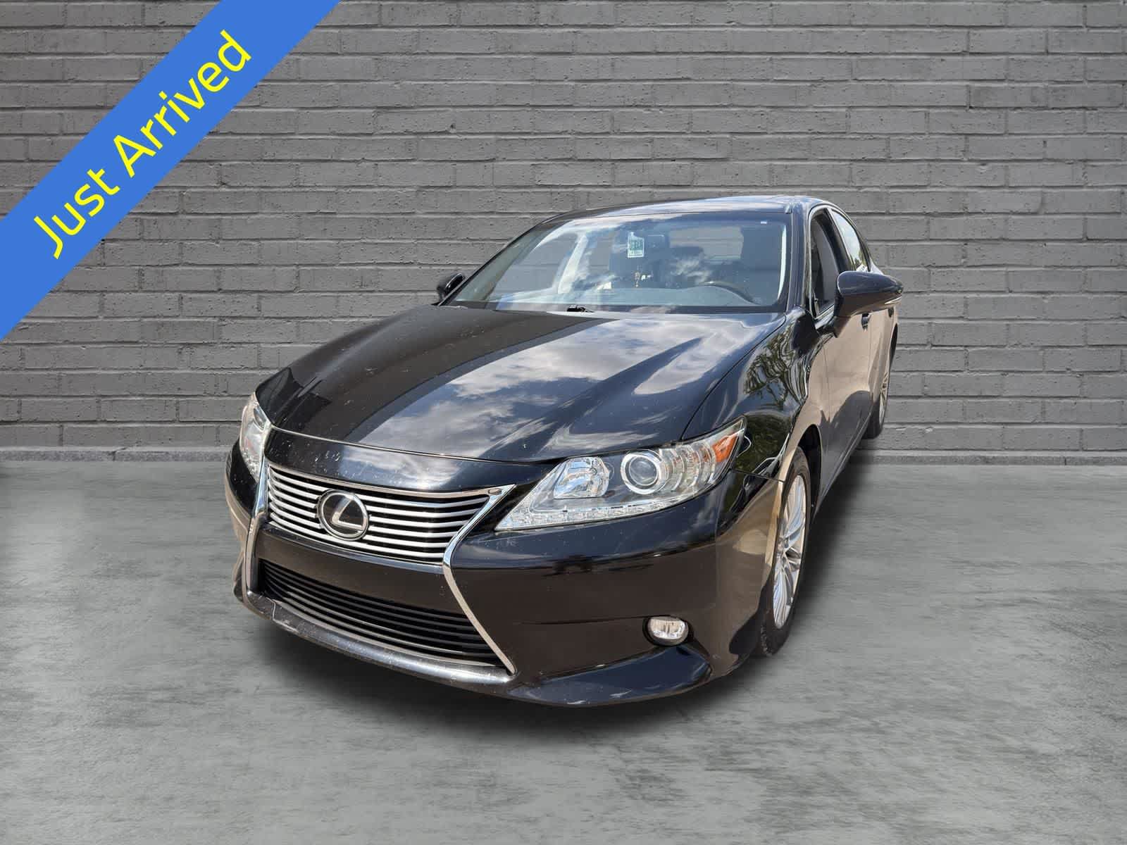 Used 2015 Lexus ES 350 w/ Luxury Package FWD video 1