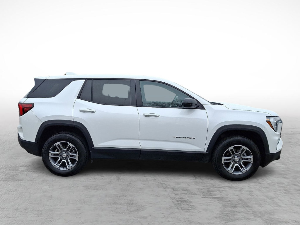 Used 2026 GMC Terrain Elevation image 6