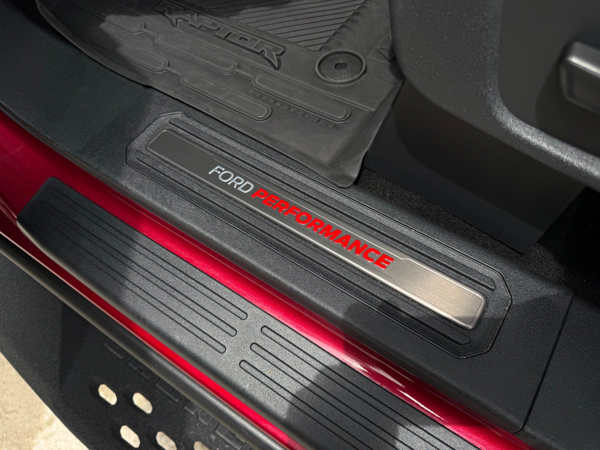 Used 2025 Ford Bronco Raptor w/ Interior Carbon Fiber Pack AWD/4WD image 13