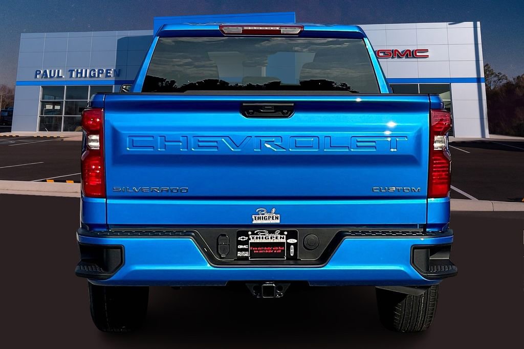 New 2026 Chevrolet Silverado 1500 Custom image 4